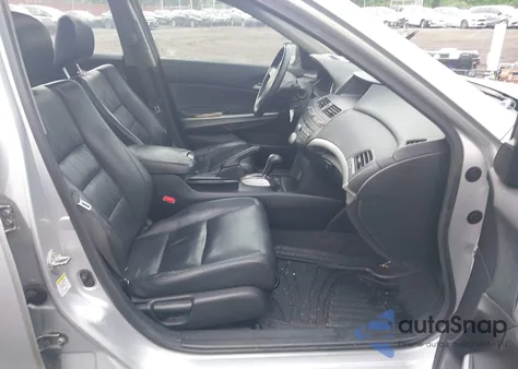 2010 Honda Accord 2.4 Ex-L из США, поврежденный, VIN 1HGCP2F84AA092597